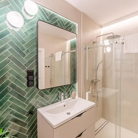 010 By Perlowa Przystan Rent *