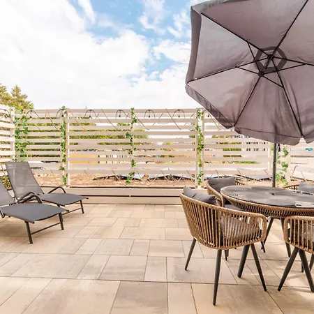 010 By Perlowa Przystan Rent