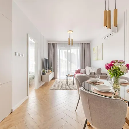 Apartment 010 By Perlowa Przystan Rent *